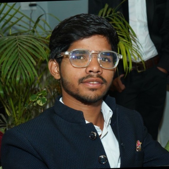 Vijay Saratkar - Web Developer